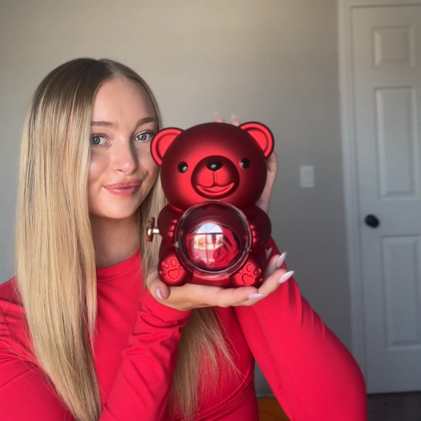 Urs cu trandafir criogenat si colier surpriza